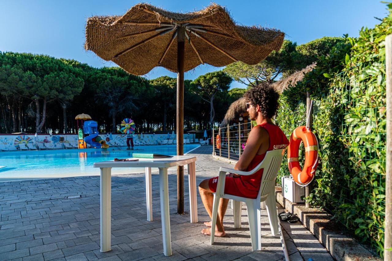 Arcobaleno Village Marina Di Bibbona Exterior foto
